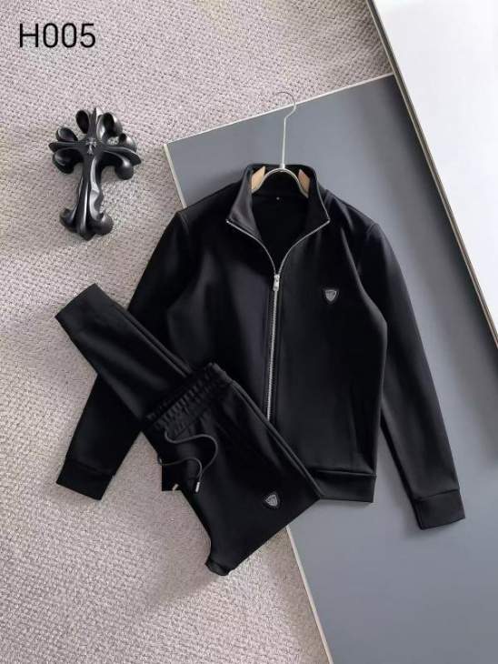 Picture of Armani Sweater Suits _SKUArmaniM-3XL8qxH00536662